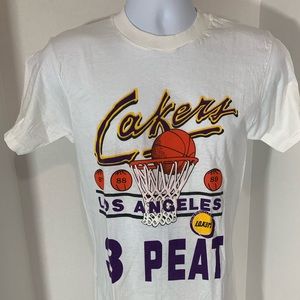 Vtg Pre printed failed Lakers 80s 3-peat shirt